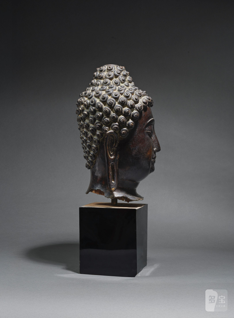 泰國北部 蘭納王朝 十五/十六世紀 銅佛首 | GRANDE TÊTE DE BOUDDHA EN BRONZE - 图6